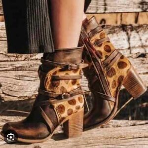 Freebird by Steven Baker Leopard boots sz 8